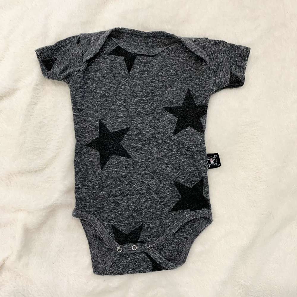 Nununu baby onesie